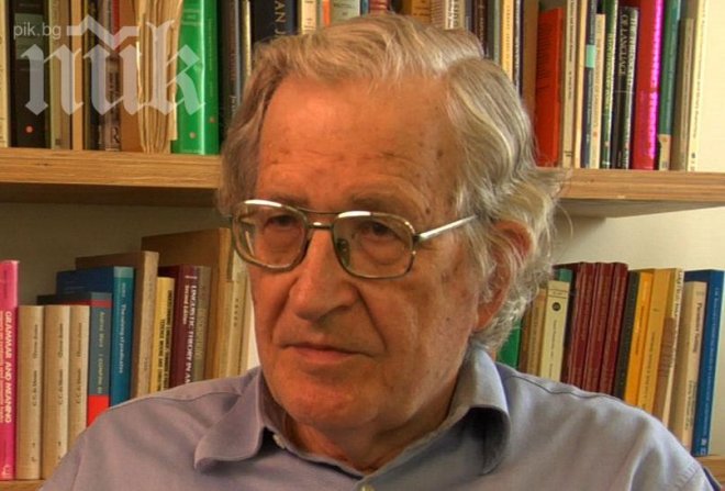 ЦРУ унищожило досие на Чомски