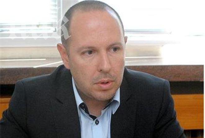 Пуснаха от ареста шефа на ДАИ, повдигнаха му обвинение за безстопанственост