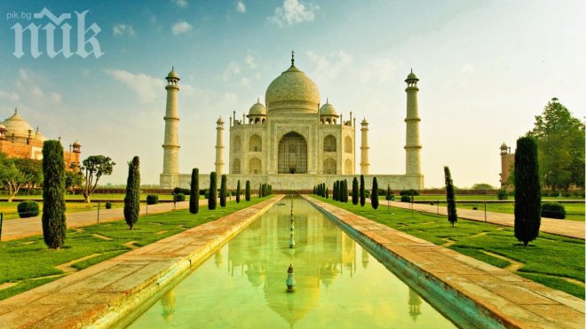 Навършват се 66 години от обявяването на независимостта на Индия