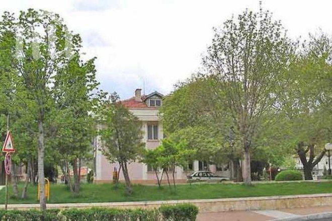 Военното министерство ще възстановява храма в Кресна