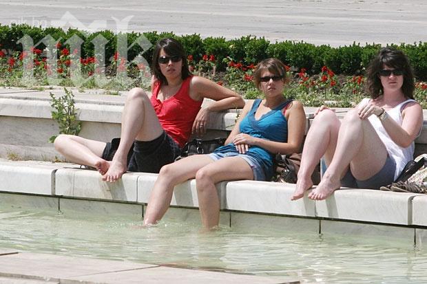 Жегите продължават да ни мъчат, утре удрят 36 градуса