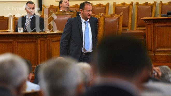 Заседанието на парламента ще е в петък от 10,00 ч.