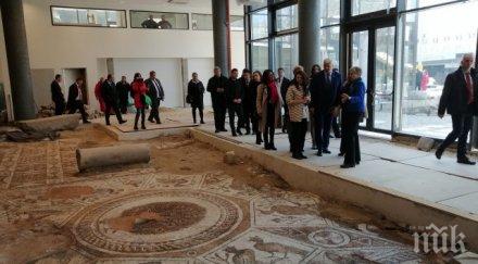 таванът голямата базилика пловдив разместил рихтер