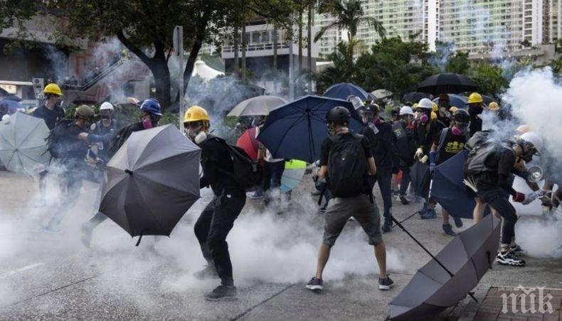Засилени мерки за сигурност в Хонконг заради улични протести