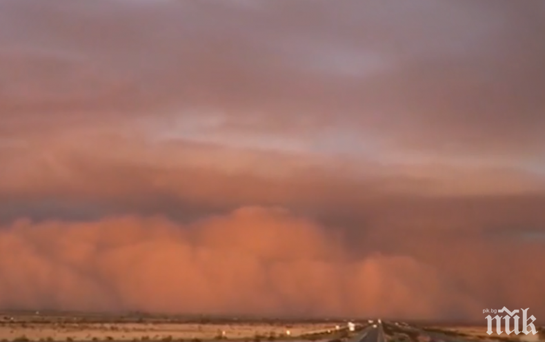 ЧУДО! Има оцелели в разбилия се пакистански самолет (СНИМКИ)