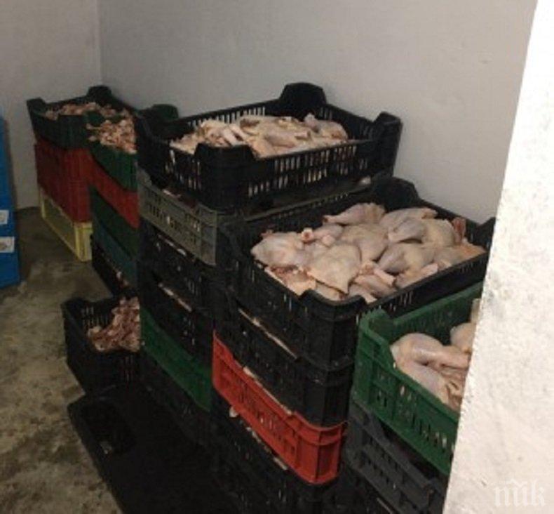 Спипаха 1 тон пилешко месо без документи преди да стигне до масите и хладилниците