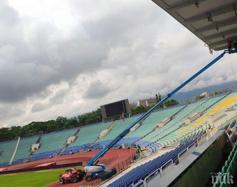 Монтираха нова озвучителна уредба на националния стадион