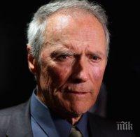 90-годишният Клинт Истууд поддържа бодър дух с йога