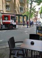 Възрастна жена е обгазена при палежа на ЧСИ-то в Бургас (ВИДЕО)