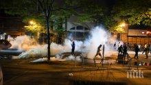 Размириците се разгарят в САЩ - въведоха полицейски час в няколко града (СНИМКИ)