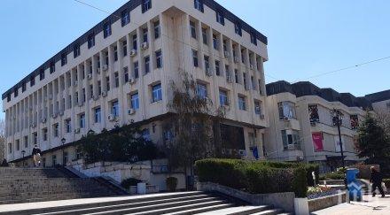 асеновград тегли 690 000 лева финансови корекции