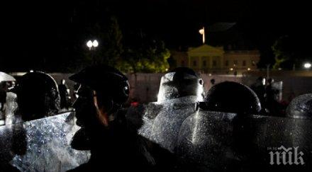белия дом стана напечено полицията разпръсква размирици видео