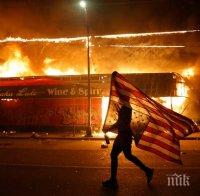Четирима полицаи простреляни в Мисури
