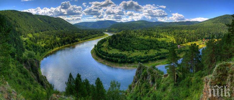 Чистят река в Сибир след теч на 20 000 тона дизел