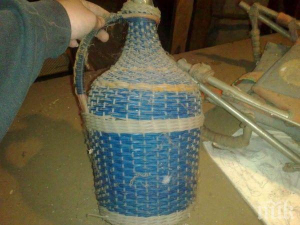 Кмет продаде чужд москвич за 5 литра ракия