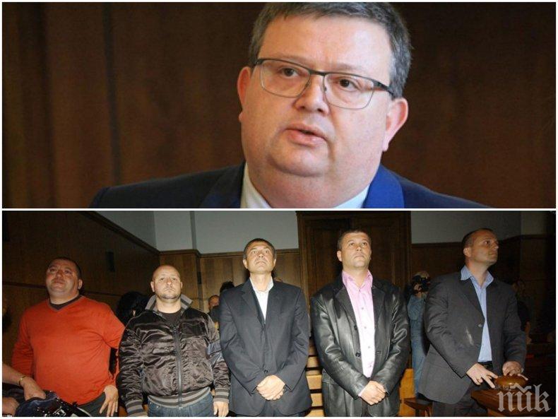 Отложиха делото срещу петимата полицаи, осъдени за смъртта на Чората