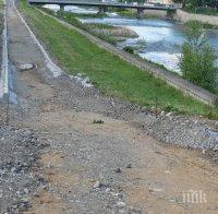 В Асеновград протестират срещу скъпа велоалея