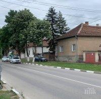 Трагедия в Козлодуй! 51-годишен мъж се обеси в дома си (СНИМКИ)