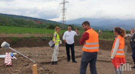 извънредно пик премиерът борисов провери върви разширяването околовръстното софия снимки