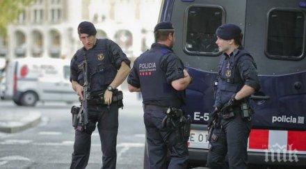 френските полицаи излязоха протест нова заповед правителството