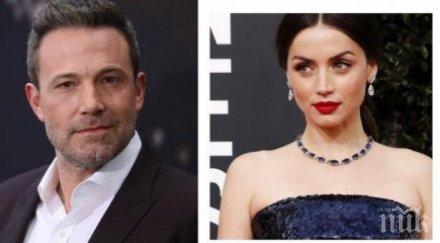 бен афлек заведе новата половинка почивка