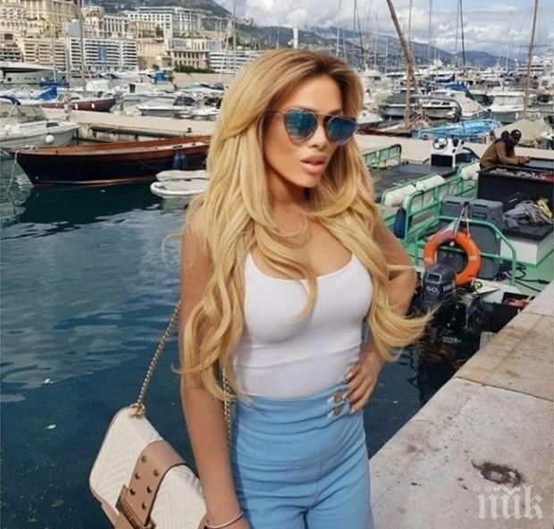 Нора Недкова заби колата си в морето след горещ купон в Свети Влас (СНИМКА)