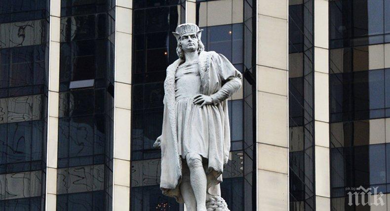 Кметът на Ню Йорк отказа да премахне статуя на Колумб