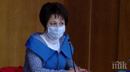 заразата две деца положителни проби коронавирус доспат имат температура болки