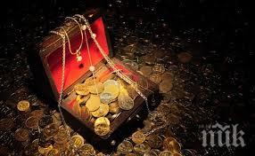 откриха съкровище руините полски замък xiv век