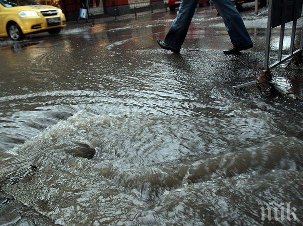 Адски порой и градушка помляха и Благоевградско