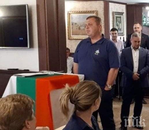 Каракачанов се срещна с кметове и общински съветници от Софийска област