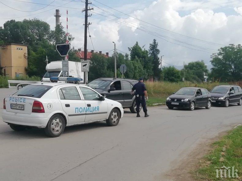 ОГНИЩЕТО РАСТЕ: 16 станаха заразените с COVID-19 в гетото на Кюстендил