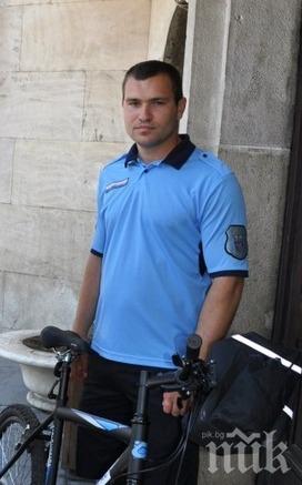 Ето го спасителя на възрастния самоубиец от Бургас