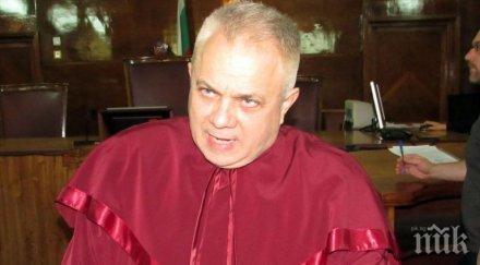 пълна проверка разследват русенския прокурор николай николов аферата секретаря радев търговия влияние