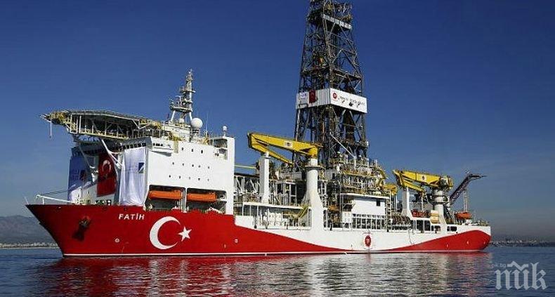 Турция се надява да доближи половината от туристически посещения през 2019-а