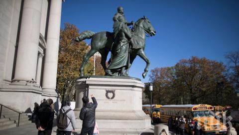 Паметник на Теодор Рузвелт в Ню Йорк ще бъде демонтиран