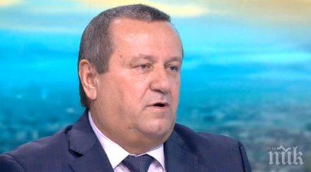 хасан адемов остра реакция скандалите президентството никой печели противопоставянето институциите