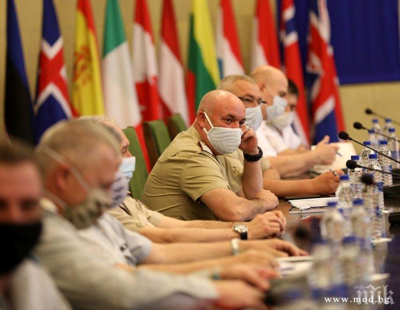 Висши военни обсъдиха резултатите от Стратегическия преглед на отбраната