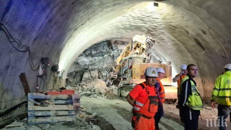 Добра новина: Остава стабилно състоянието на работниците от тунел Железница