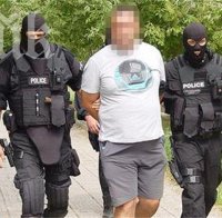 Застрелян от 