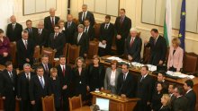 Ясновидката Адриана: Кабинетът „Орешарски” пада след 4 месеца