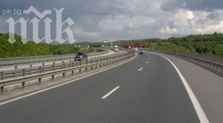 огромно задръстване стария път софия ботевград заради катастрофата гара яна