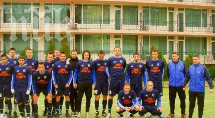 любимец записа четвърта победа стана лидер