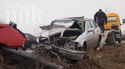 годишно дете пострада катастрофа