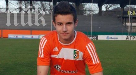 литекс праща двама юноши наем отбори