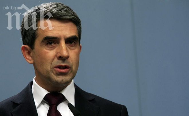 Плевнелиев не уважи заседанието на парламента