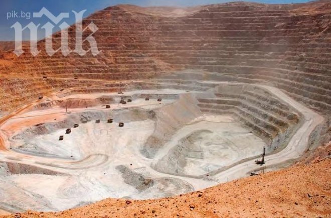 Стачка затвори най-голямата медна мина в света