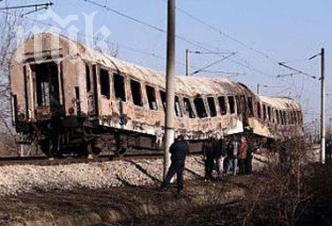 Вагон за битови помещения горя на гара Хитрино
