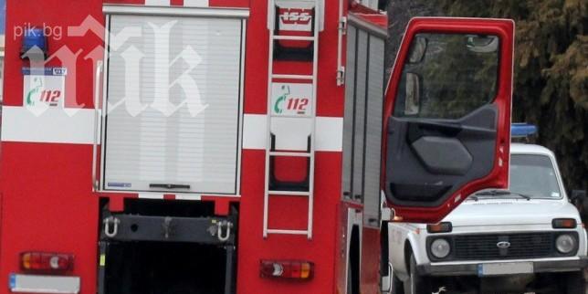 Горя паркът във варненския квартал Аспарухово 