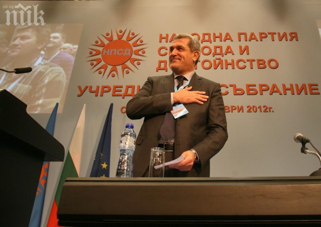 Защо Касим Дал подтичва след турския вицепремиер